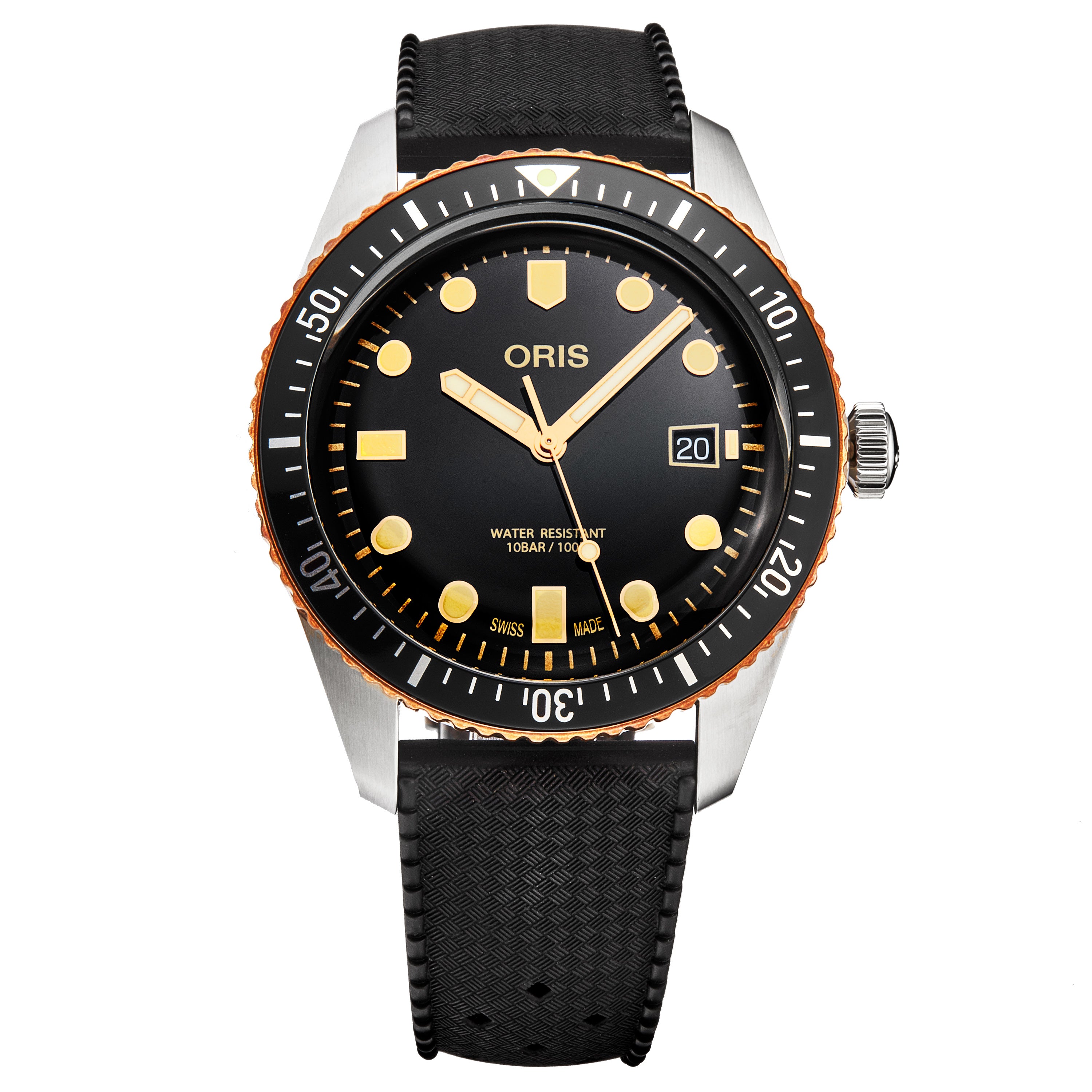 562580925です。 Citizen Eco-Drive Corso Men's Diamond Accent Date Display Watch