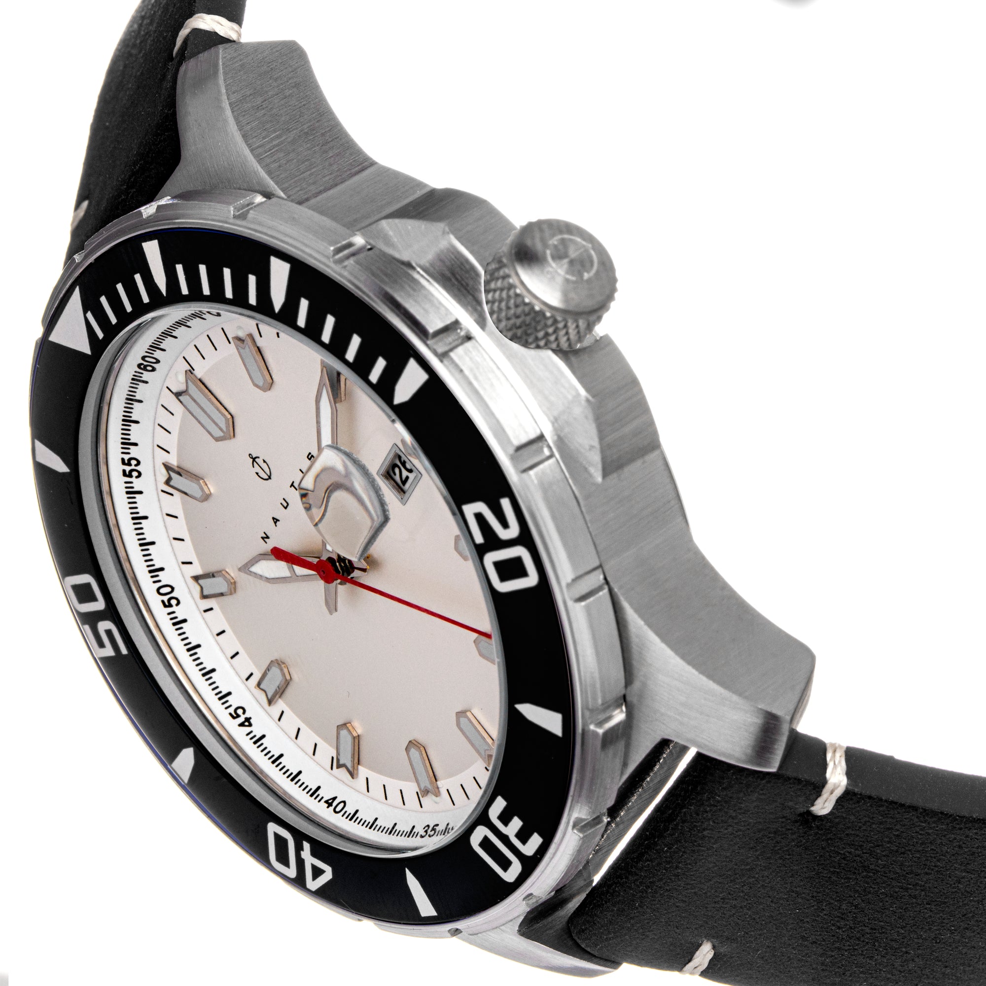 Dive Pro 200 Black/White | White Dial