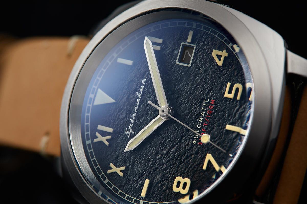 Hull California Black Dial / Leather | Black Dial