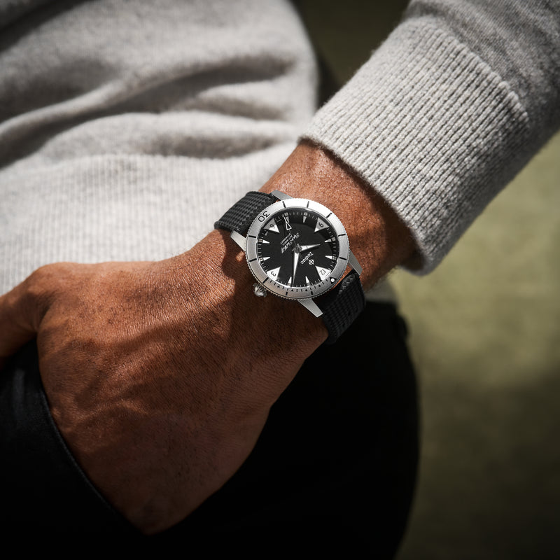 Zodiac vs Other Swiss Dive Watches: What Sets Zodiac Apart?