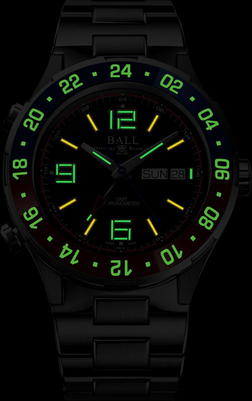 Roadmaster Marine GMT (Black / Titanium) | Black Dial