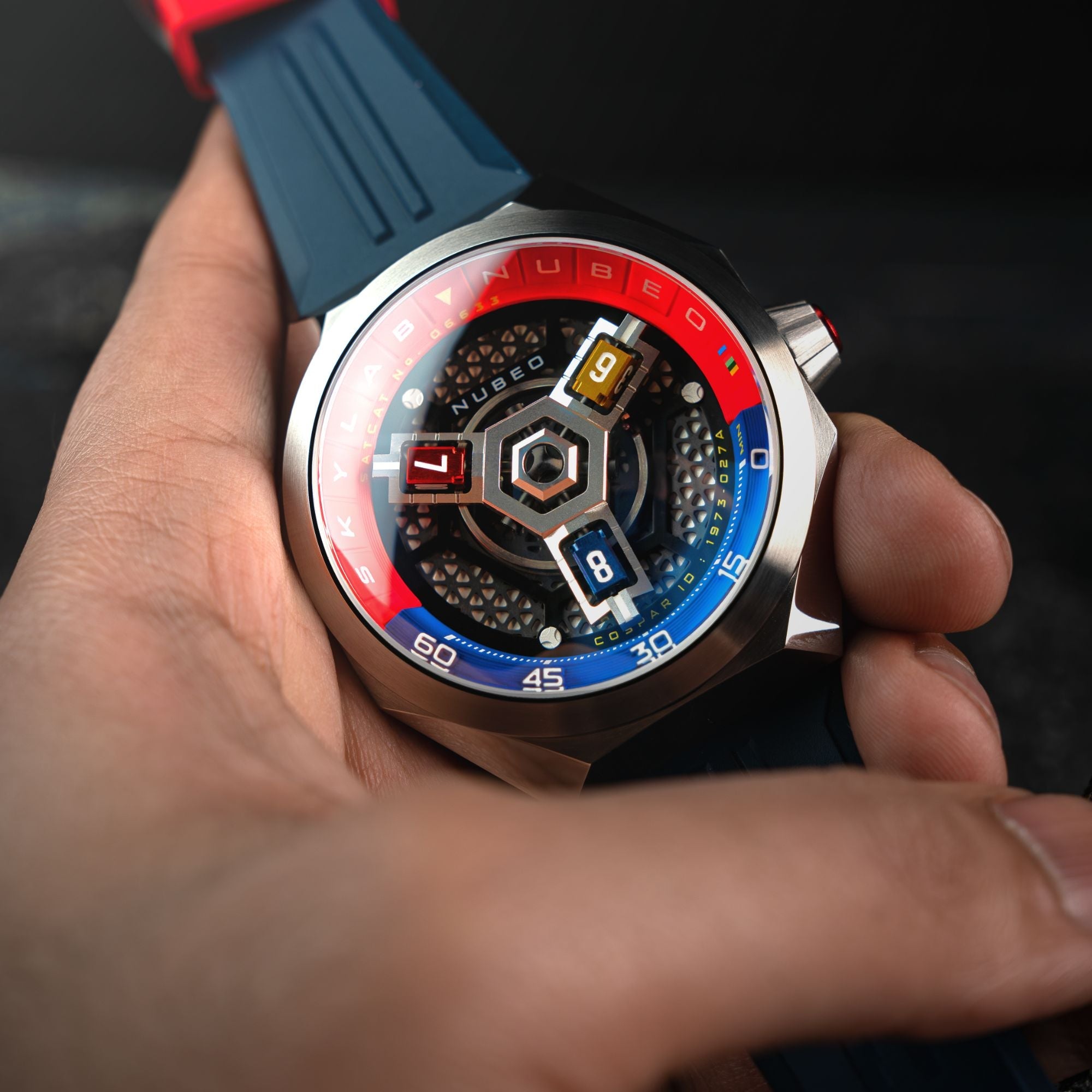 ロシア   ノヴァヤゼムリャ産水晶  No8 Purple Orange | Skylab Automatic – Nubeo Watches