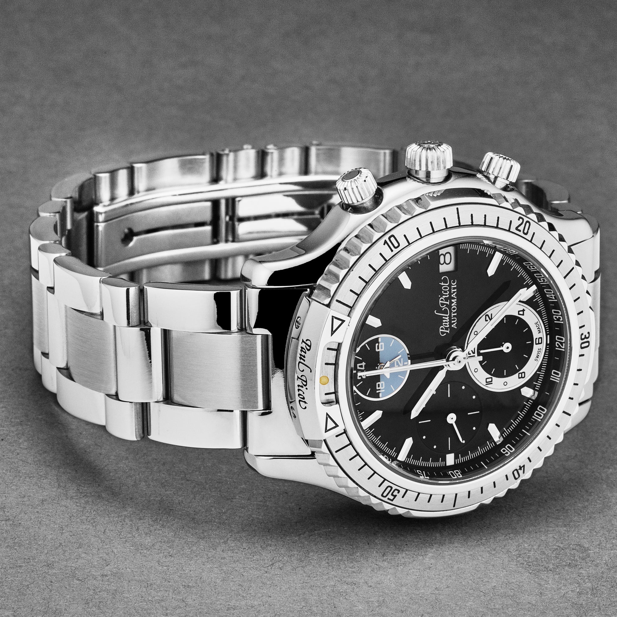 U-Boot P7001.A21.222 / Black | Black Dial