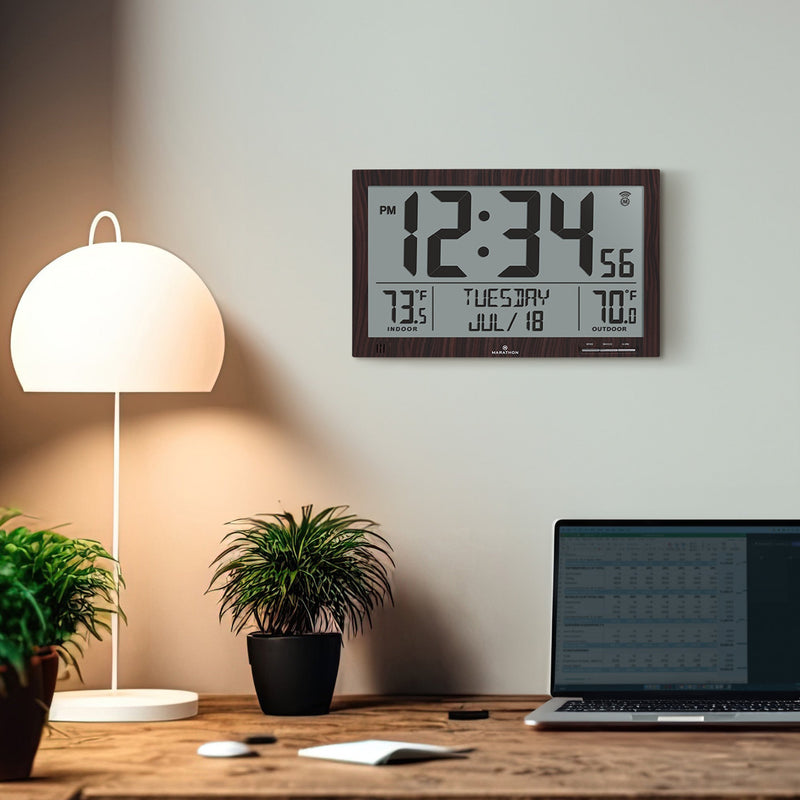 Self-Setting FC Clock with EXLarge Digits Indoor & Outdoor Temp Self-Setting FC Clock with EXLarge Digits Indoor & Outdoor Temp