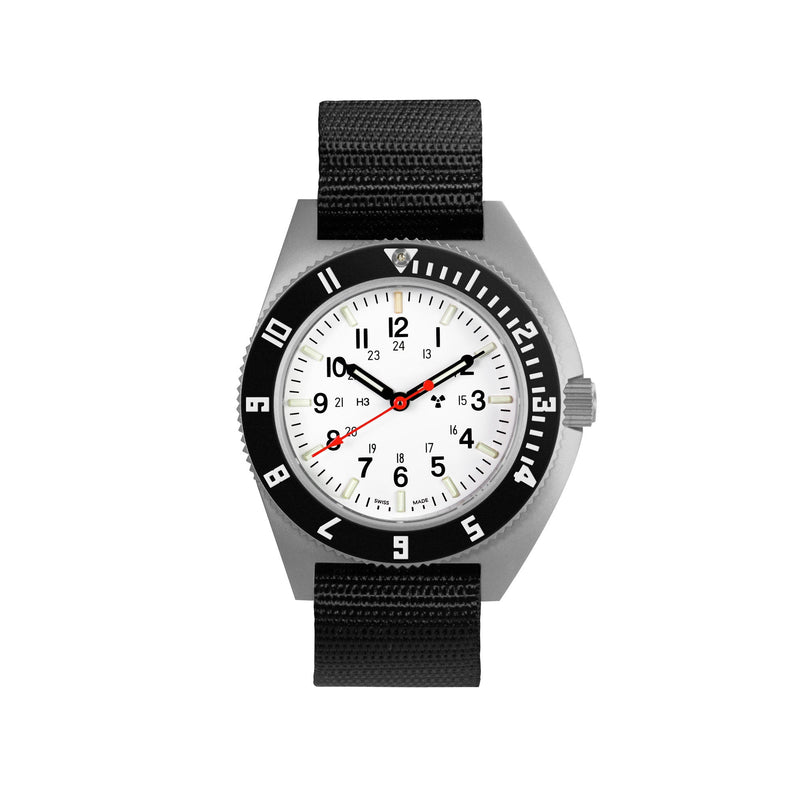 NAV, QUARTZ, SAPH, ARCTIC STERILE, COL: SS//BKBK NYLON 12" Arctic SSNAV on 12 Ballistic | Arctic Dial