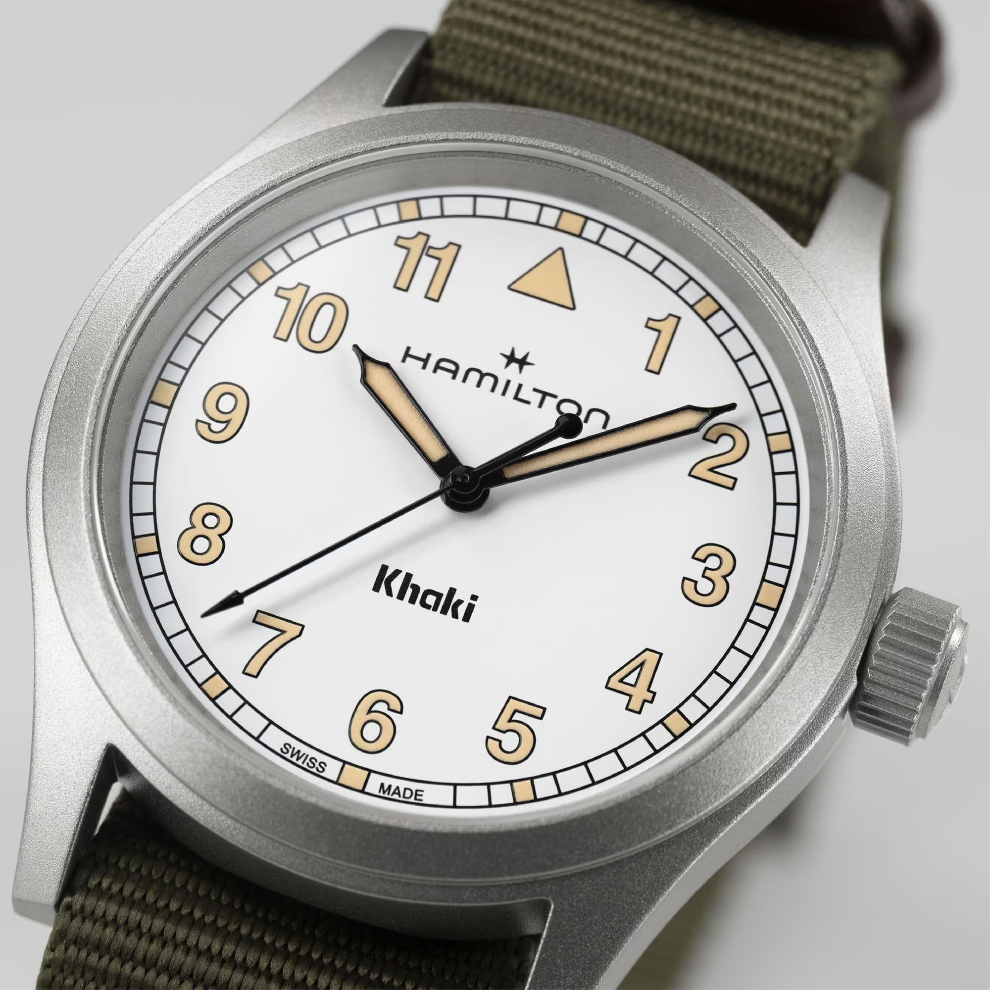 KHAKI FIELD White / 38mm White Dial