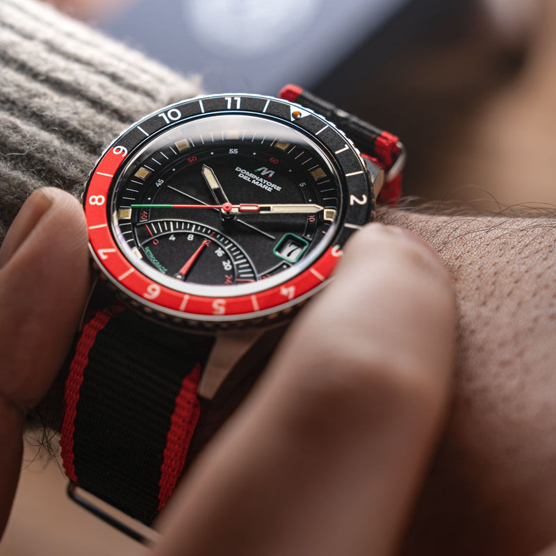 Fano Retrograde Black / Nylon Strap | Black Dial