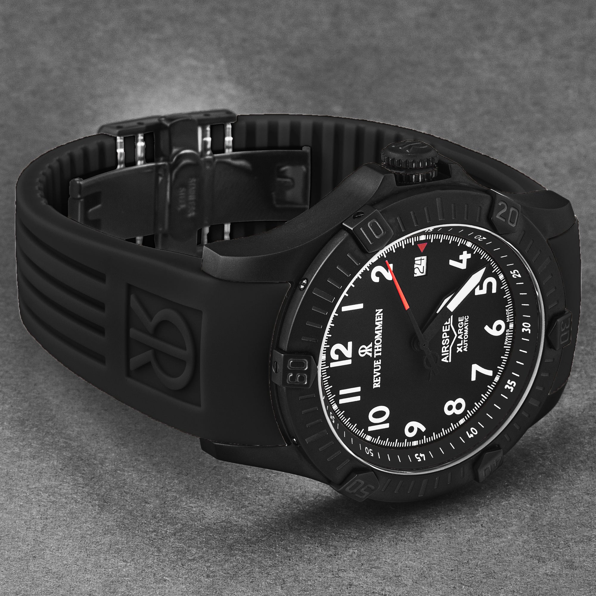 Air speed 16070.4777 / Black | Black Dial