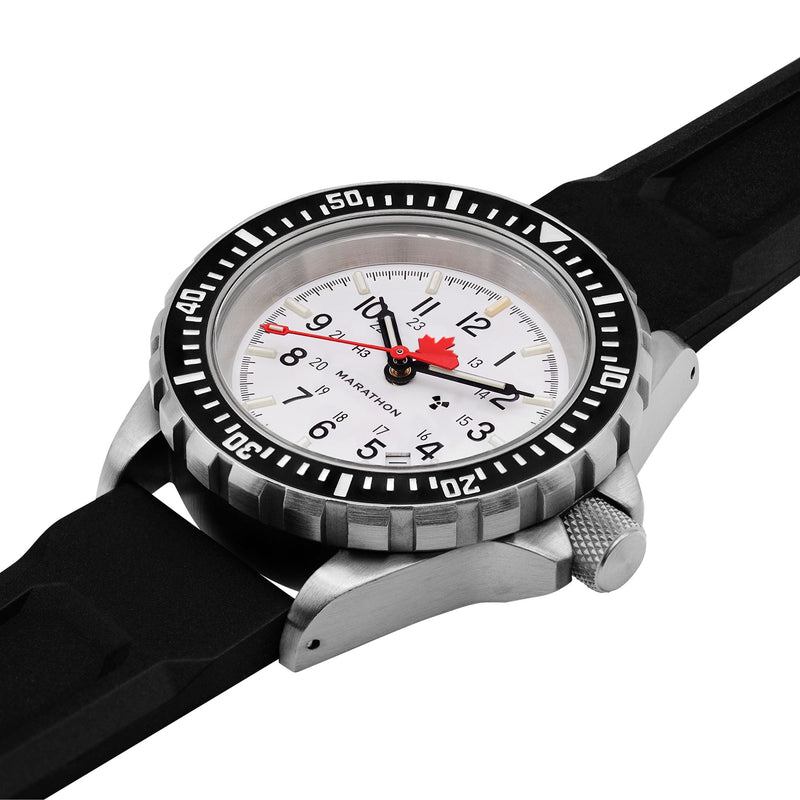 41MM ARCTIC RED MAPLE LARGE DIVER'S AUTOMATIC (GSAR) RED MAPLE ARCTIC GSAR | White Dial