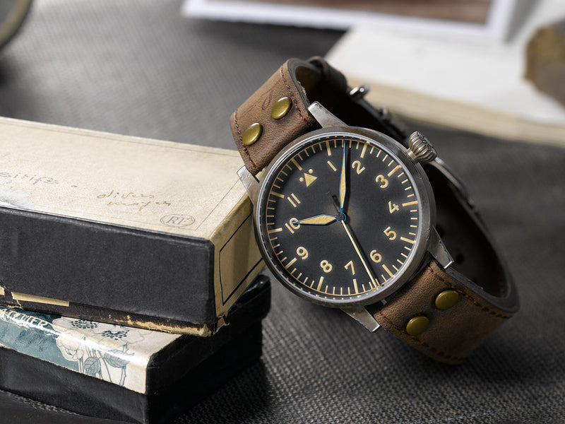 Westerland Erbstück 45mm Handwinding | Black Dial