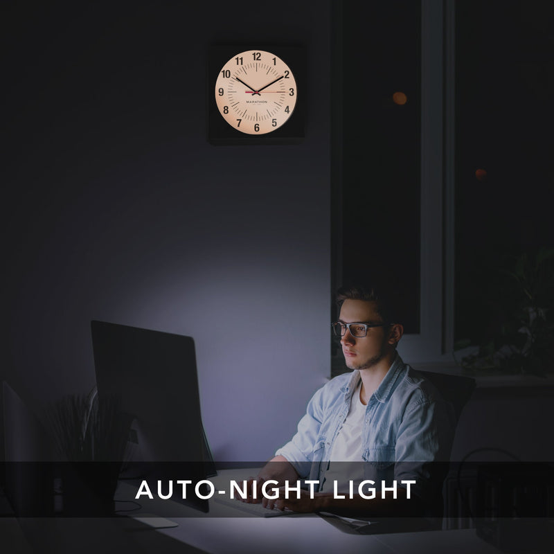 STUDIO EDITION JMBO 12 INCH ANALOG WALL CLOCK WITH AUTO BACKLIGHT studio-edition-jumbo-analog-wall-clock-with-auto-night-light