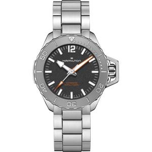 Khaki Navy 41mm / Black / Silver Black Dial