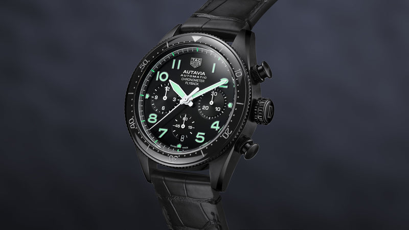 Autavia Calibre Heuer 02 Chronograph 42mm | Black Dial