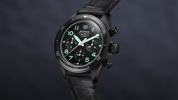 Autavia Calibre Heuer 02 Chronograph 42mm | Black Dial