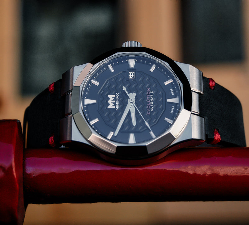 Evolution | Black Dial