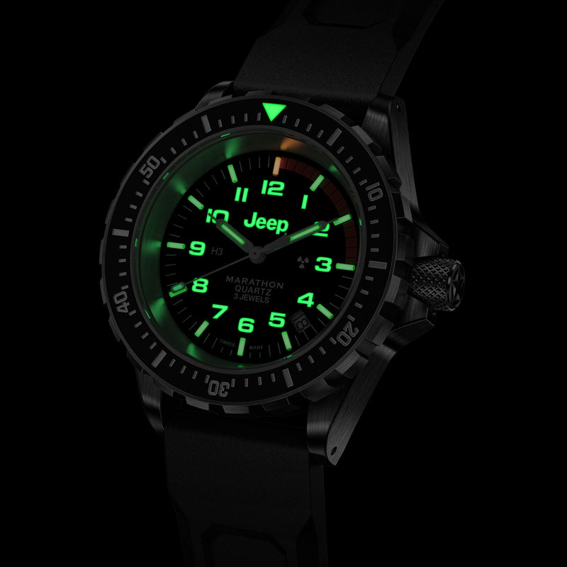 41mm JEEP RUBICON TSAR, SS, COL: SS/BKSS 3PC RUBBER JEEP TSAR ON BLACK 3PC RUBBER STRAP | Black Dial