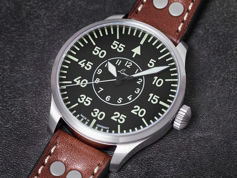 Aachen 39 39mm Automatic | Black Dial