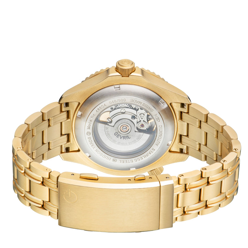 Hudson Yards Sellita SW200 Automatic Swiss Made Watch ceramic bezel helium valve dive suit extension