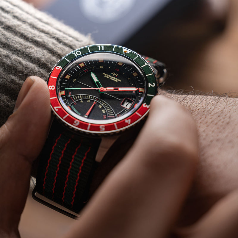 Fano Retrograde Green & Red / Nylon Strap | Black Dial