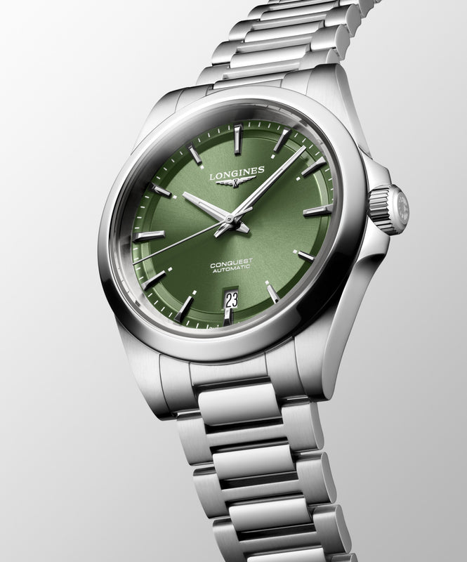 Conquest Silver/Green |  Dial