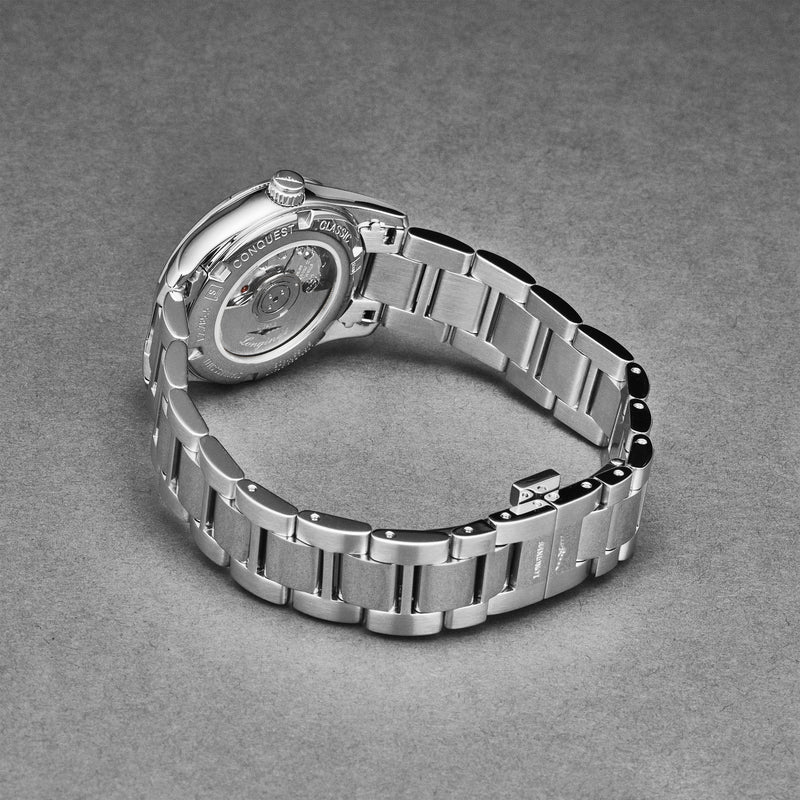 Conquest L22854586 / Silver | Black Dial