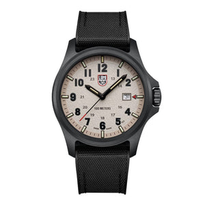 LUMINOX Atacama Field Sand Dial
