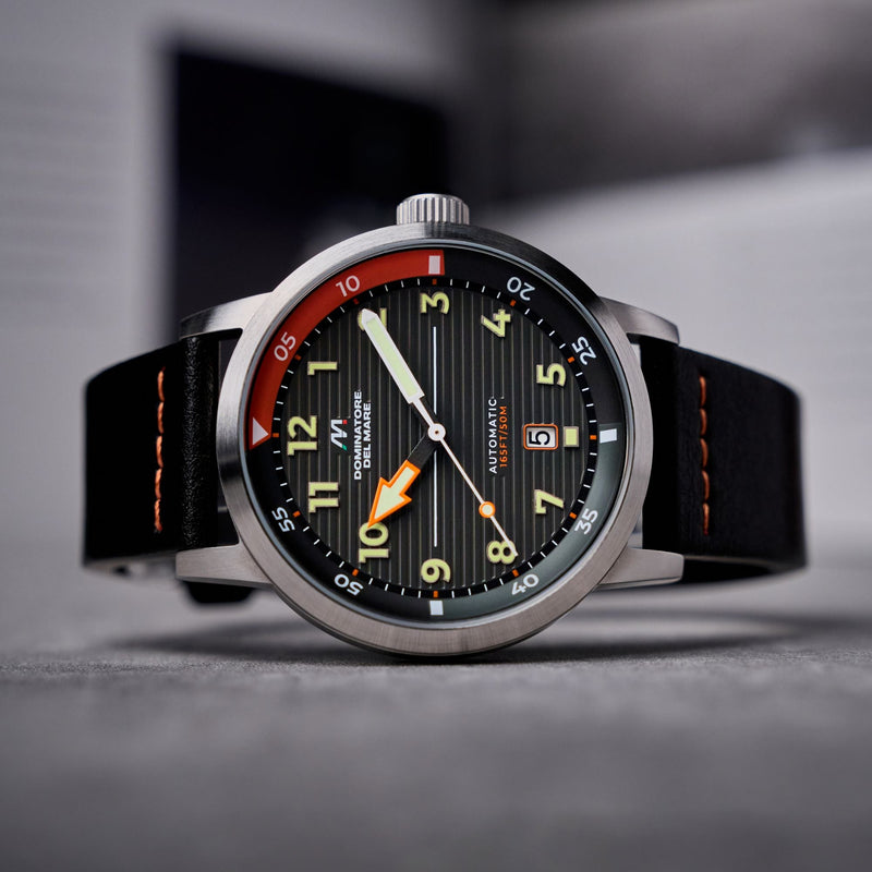 Camogli Automatic Grey / Black Leather | Grey Dial