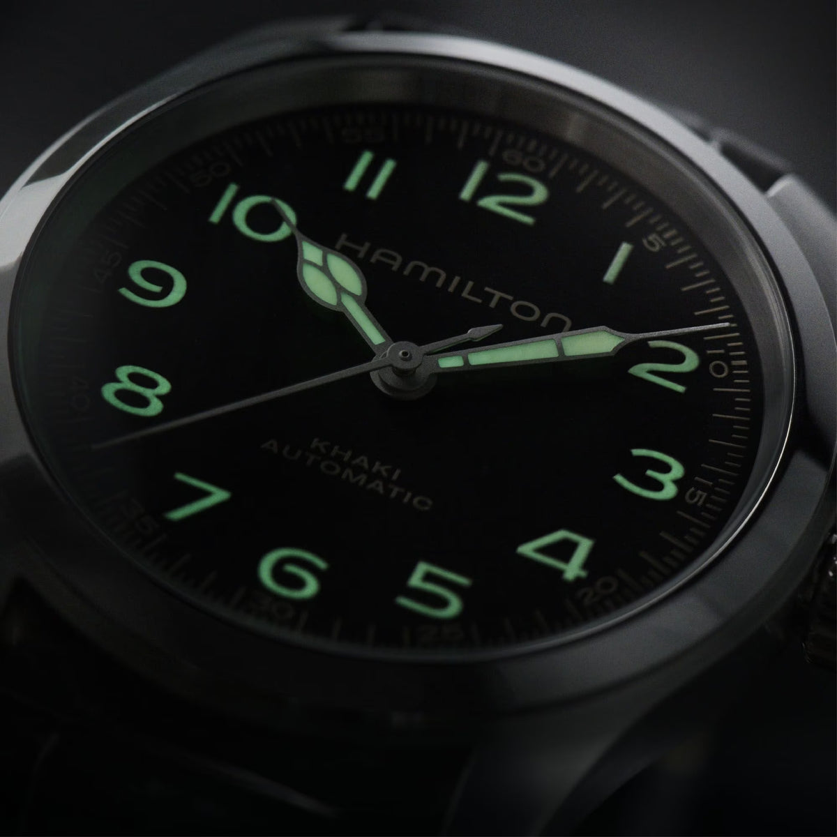 Khaki Field Black / Leather Black Dial