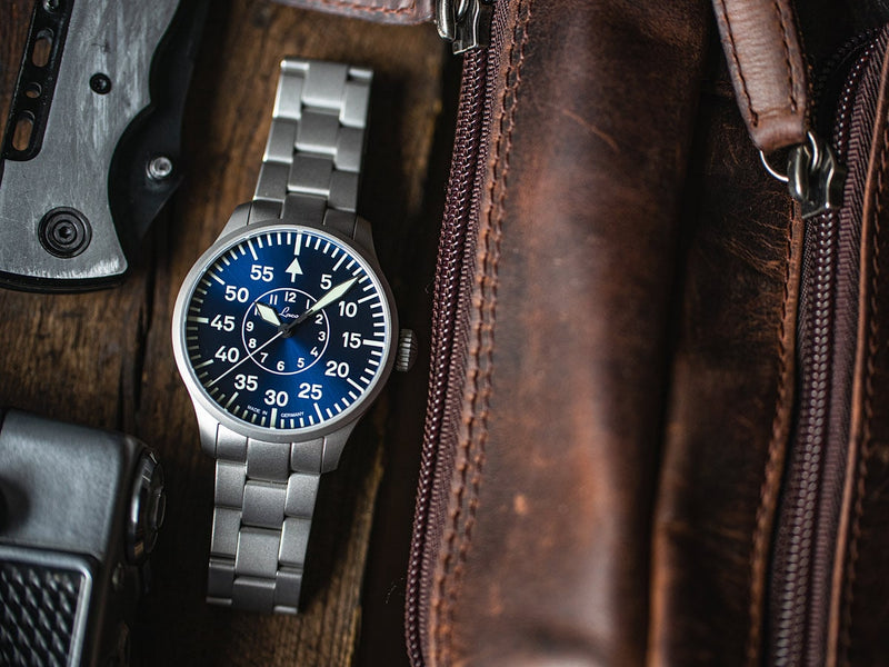 Aachen Blaue Stunde 39mm Automatic / Bracelet | Blue Dial