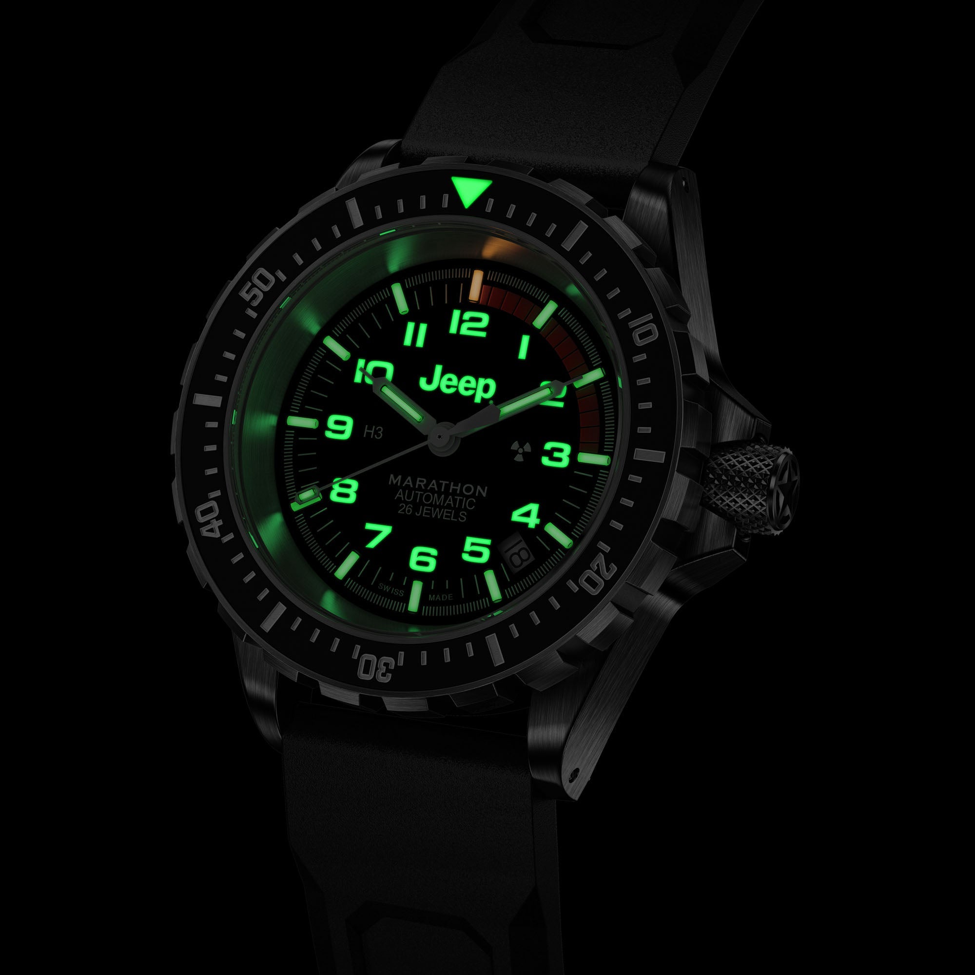 41mm JEEP RUBICON GSAR, SS, COL: SS/BKSS 3PC RUBBER JEEP GSAR ON BLACK 3PC RUBBER STRAP | Black Dial