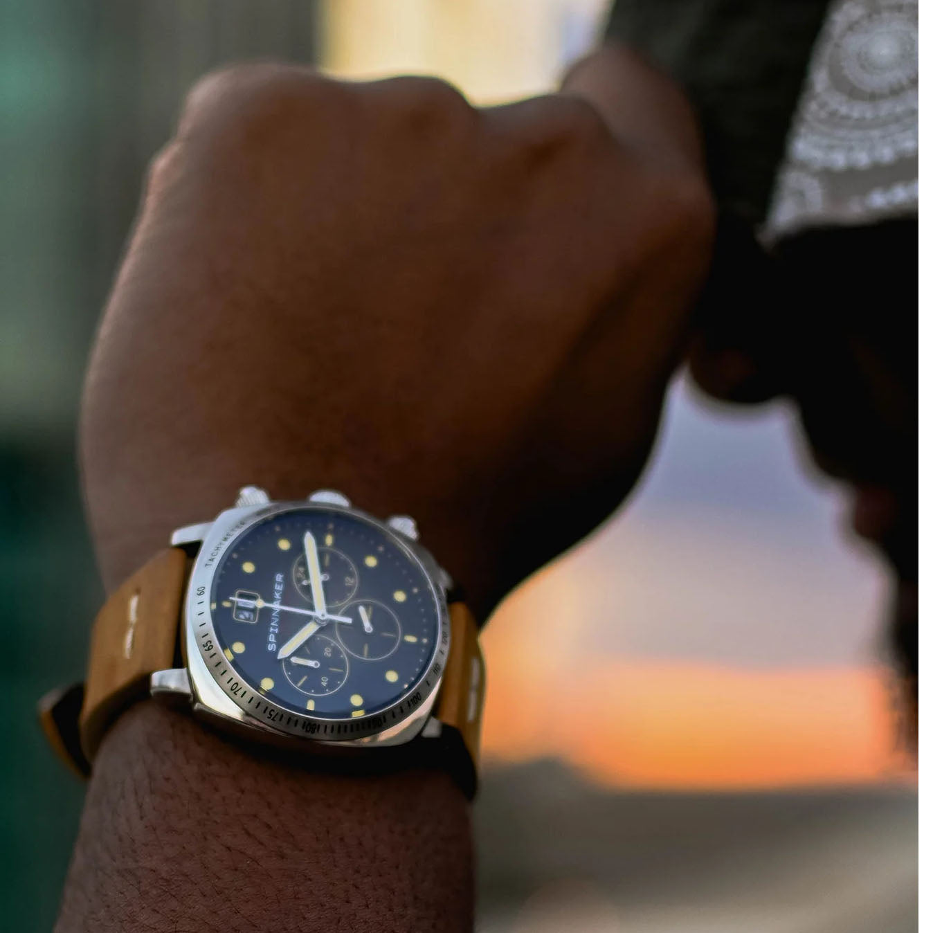 Spinnaker Hull Chronograph TMI - VK73 Movement Black Dial SP-5068