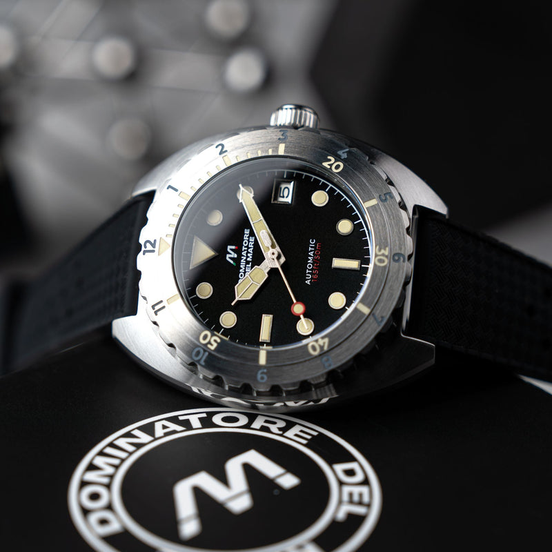 Amalfi Automatic Black / Black Silicone | Black Dial