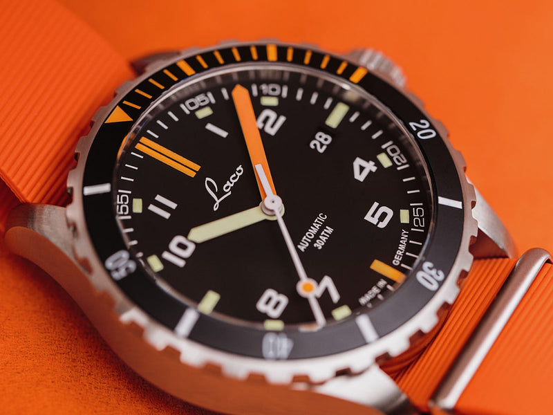 Mojave 39.RB Rubber | Matte Black Dial