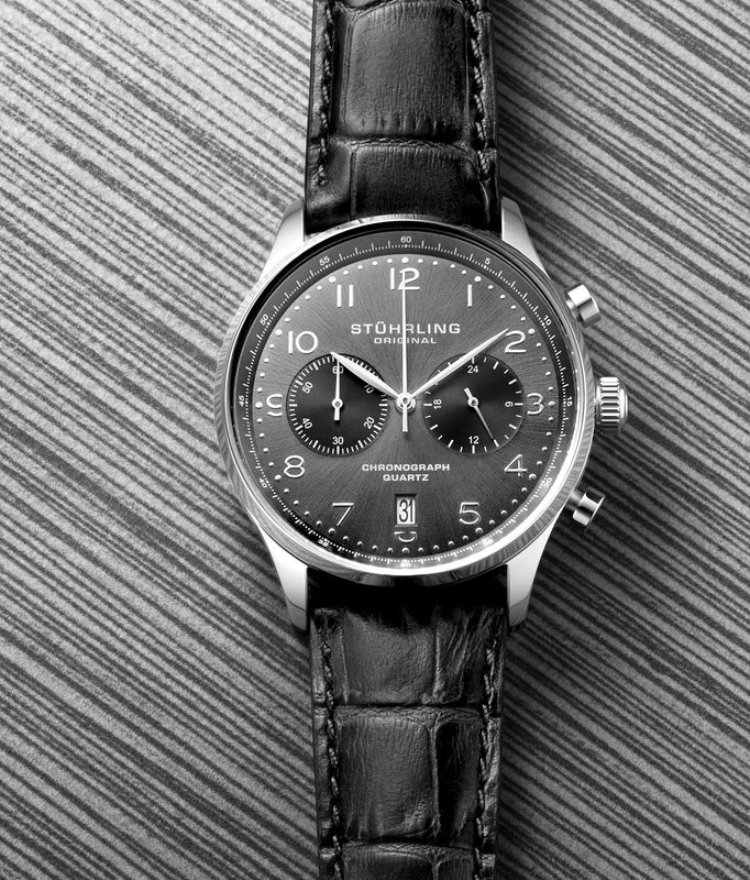 GR1-Q Quartz 42mm Chronograph Black/Leather | Gunmetal Dial