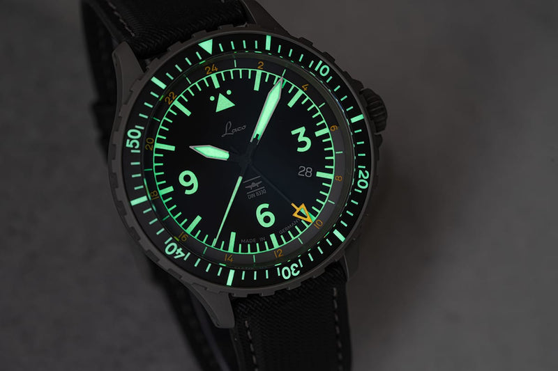 Hamburg GMT DIN 8330 | Black Dial