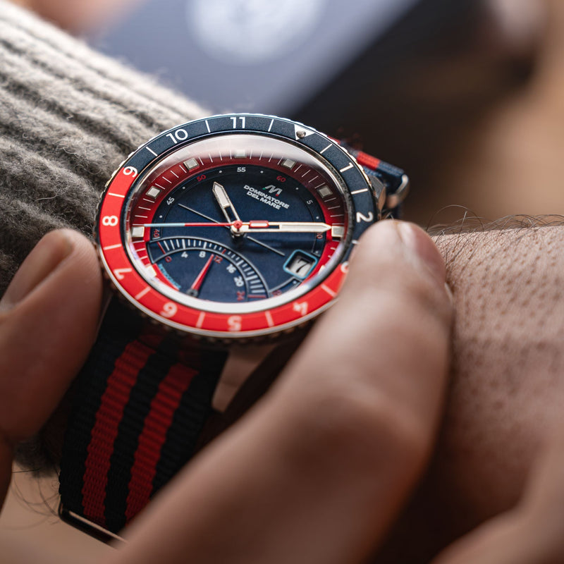 Fano Retrograde Blue / Nylon Strap | Blue Dial