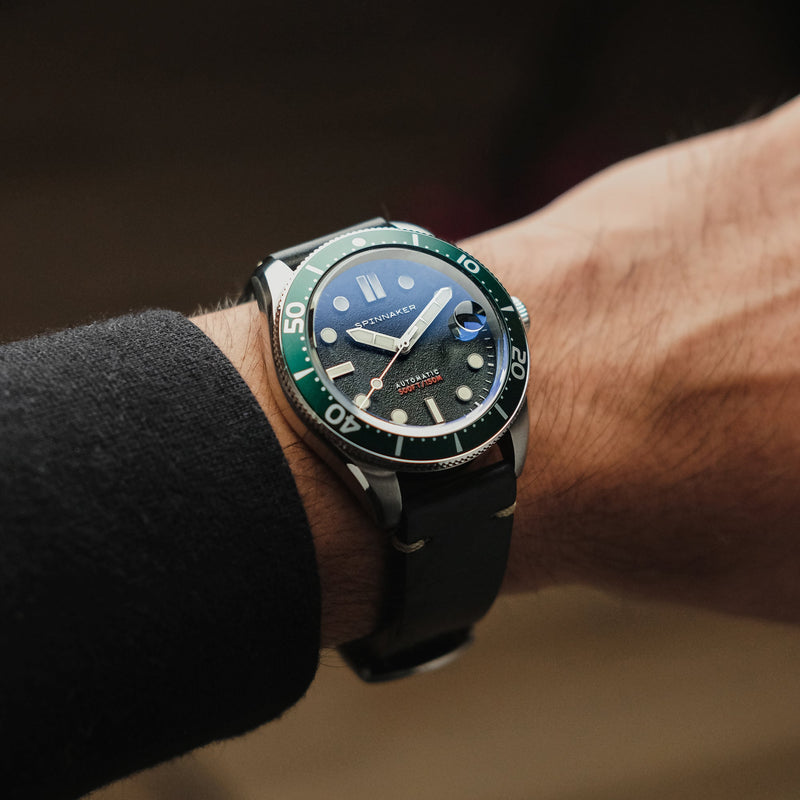 Croft Midsize Black Dial / Leather | Black Dial