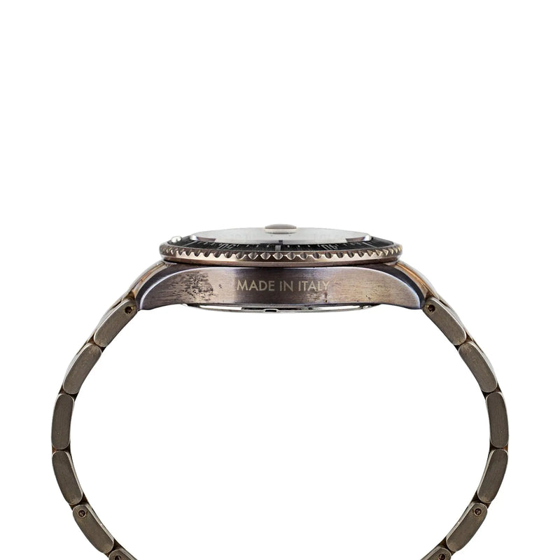 Casanova Black & Grey Out of Order