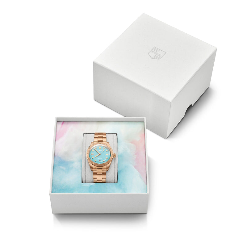 Divers Sixty-Five Cotton Candy