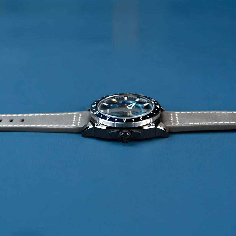 Atlas Grey / Grey | Grey Dial