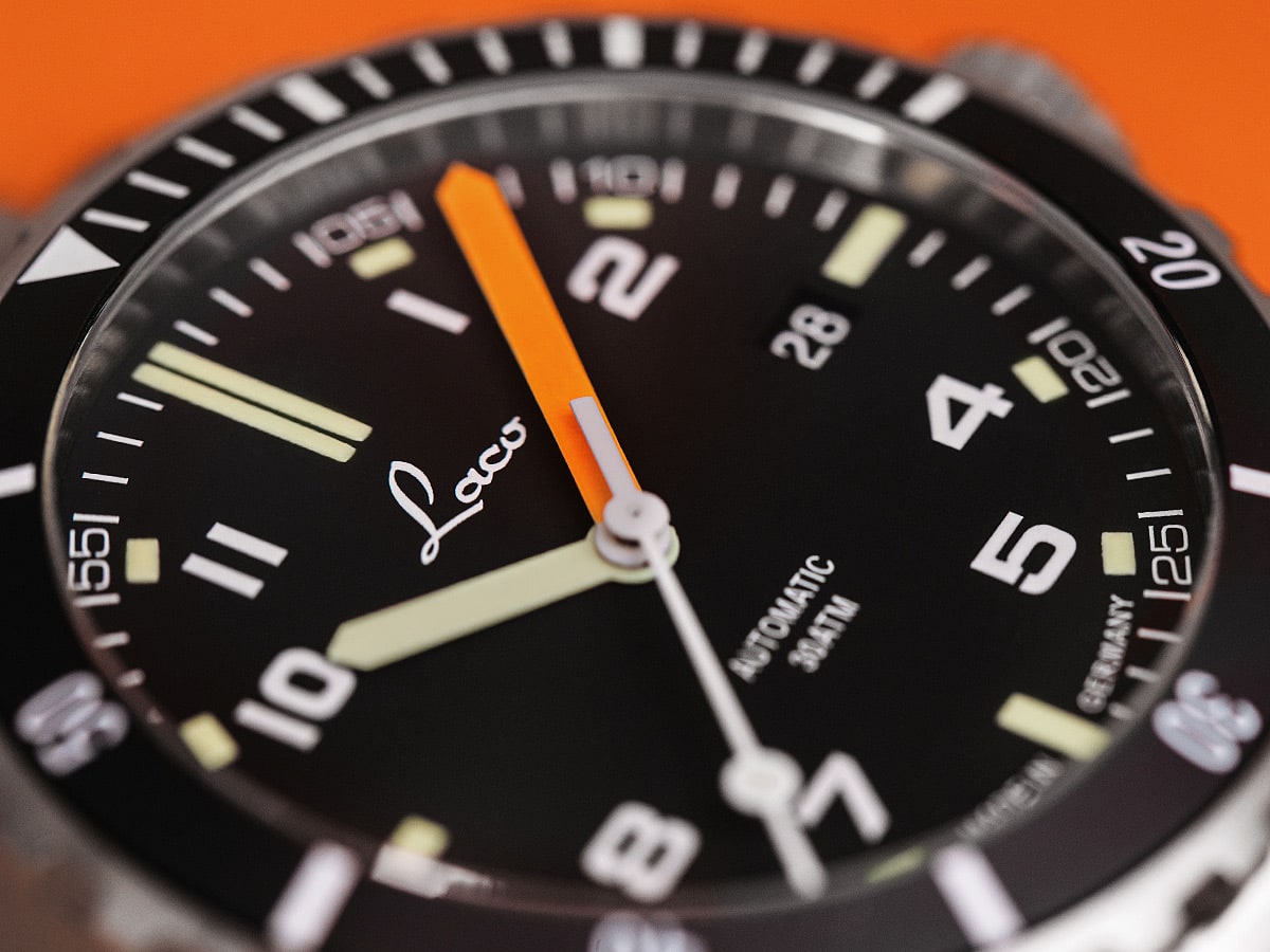 Himalaya 39 Black Rubber Black Dial